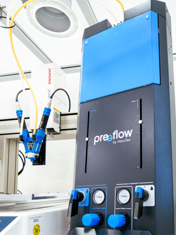 preeflow eco-FEED: A fully automatic, pneumatic cartridge emptying system.